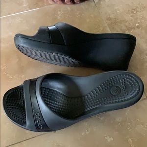 Crocs wedges 8